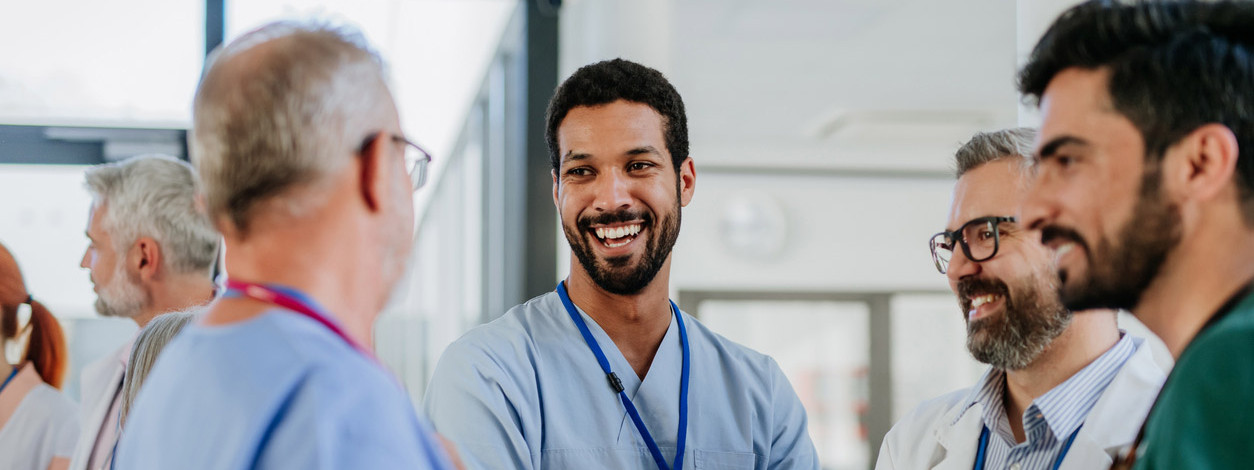 Ärzteteam freut sich über Neubau des Uniklinikums