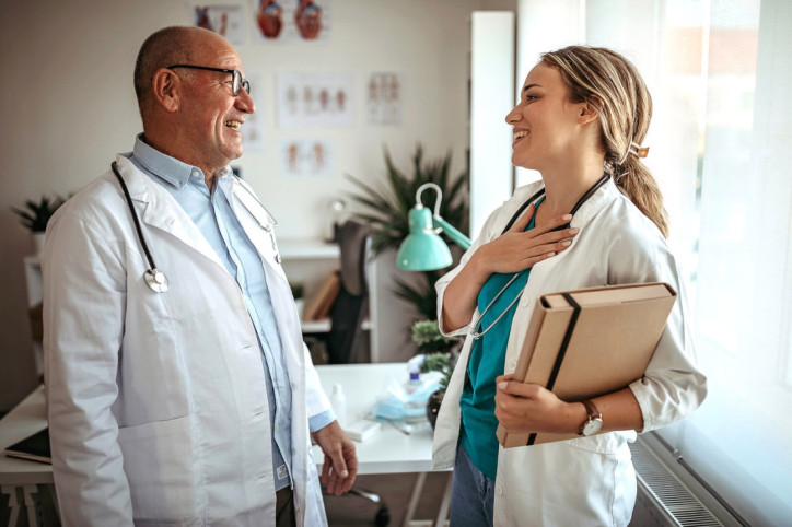 Zwei Hausärzte in Halle tauschen sich aus