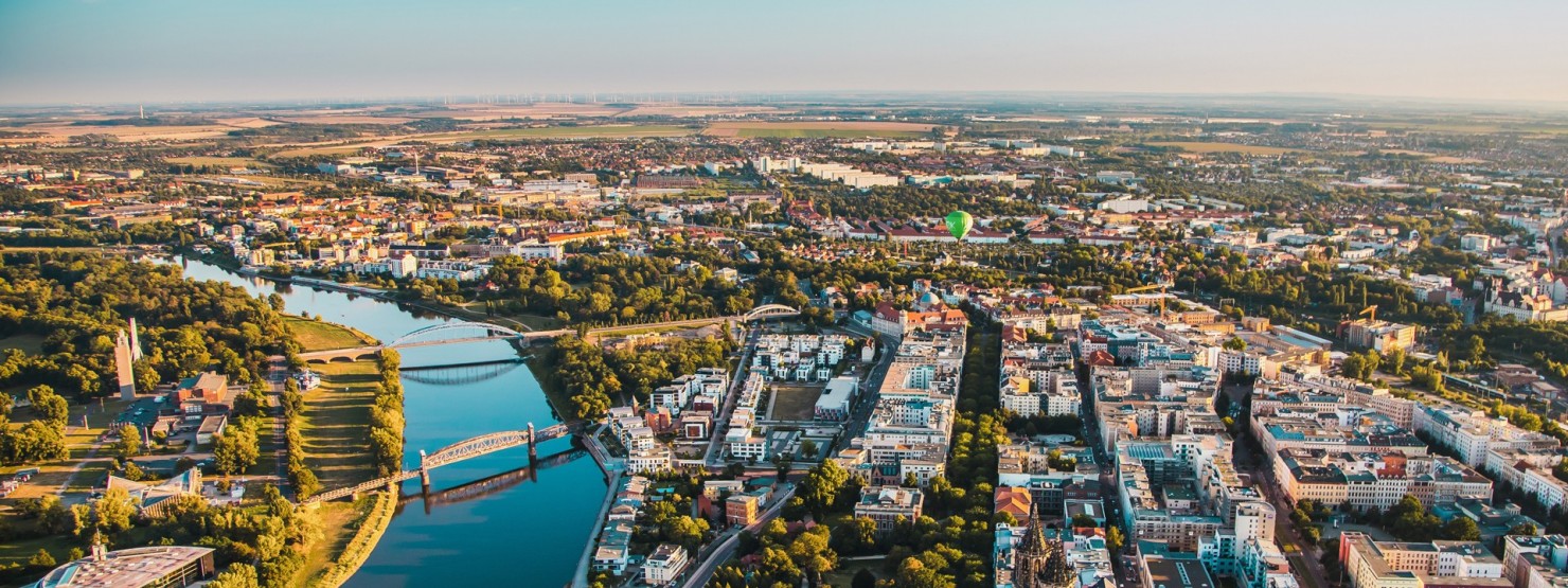 Luftbild der Stadt Magdeburg