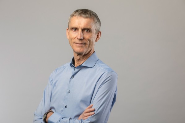 Rene Bethke ist Leiter des Gesundheitsmanagements bei der AOK Sachsen-Anhalt und unter anderem für das betriebliche Gesundheitsmanagement zuständig. 