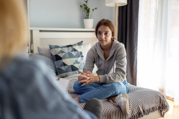 Teenager-Mädchen in einer Beratungssitzung