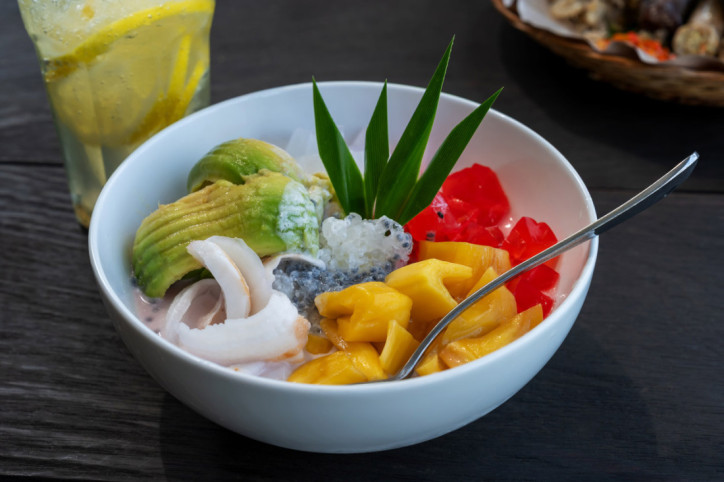 Pandanblätter geben einem gesunden Dessert eine besondere Note