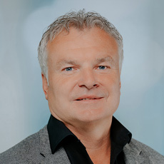 Portrait von Jörg Engel